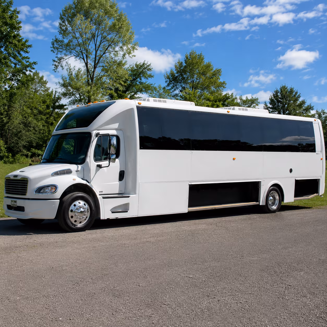 San Jose Birthday, Sweet 16, & Quinceañera Transportation party bus exterior