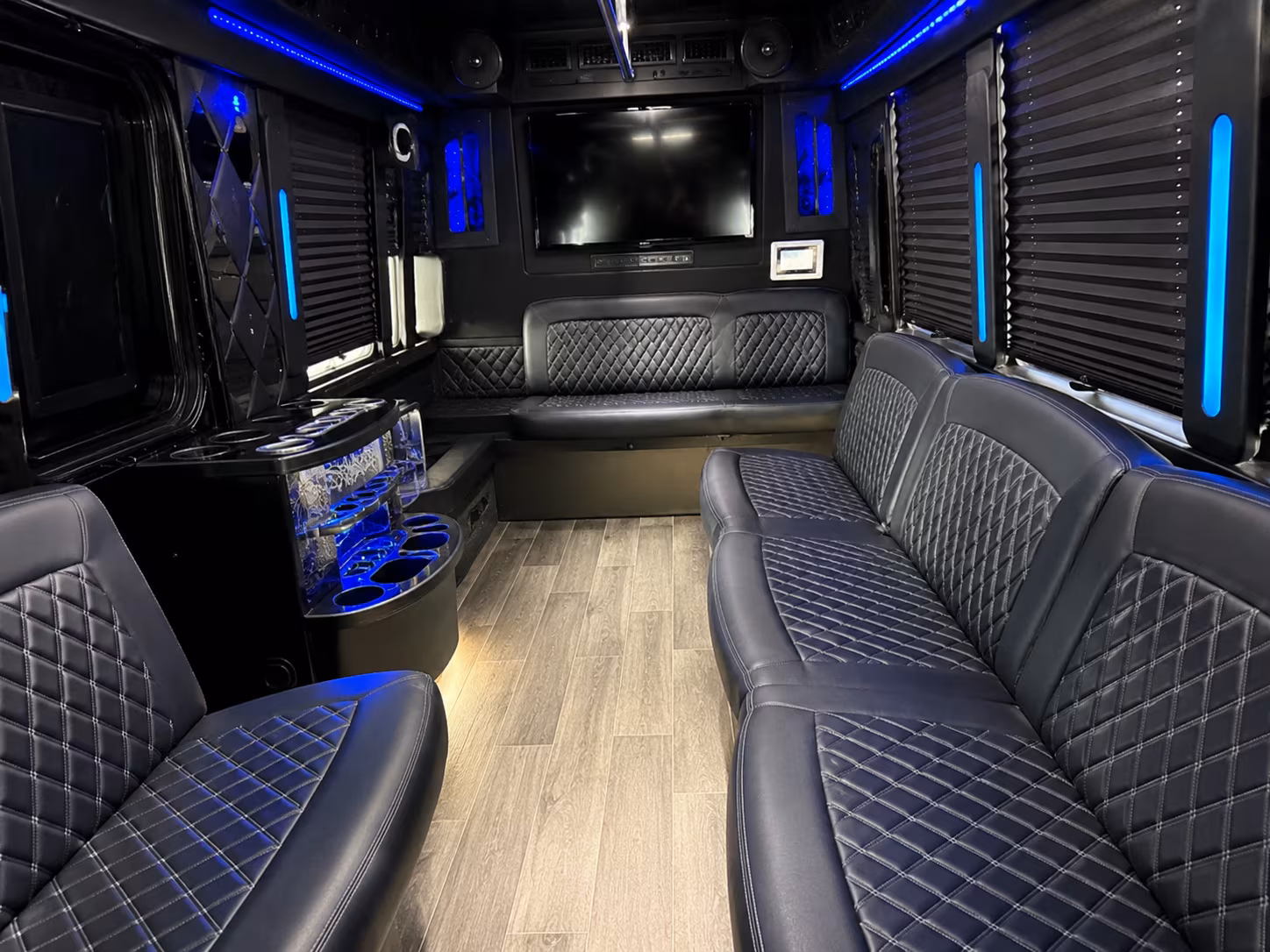 San Jose Winery Tour & Pub Crawl Transportation party bus exterior